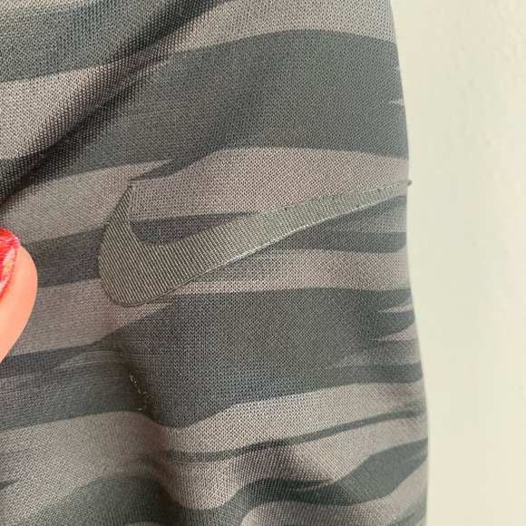 Nike Boys Kevin Durant Black & Gray Tiger Stripe Jacket - Picture 6 of 8